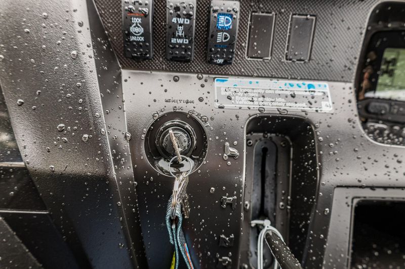 NEW 2026 KAWASAKI MULE PROFXT 1000 LE Image 3