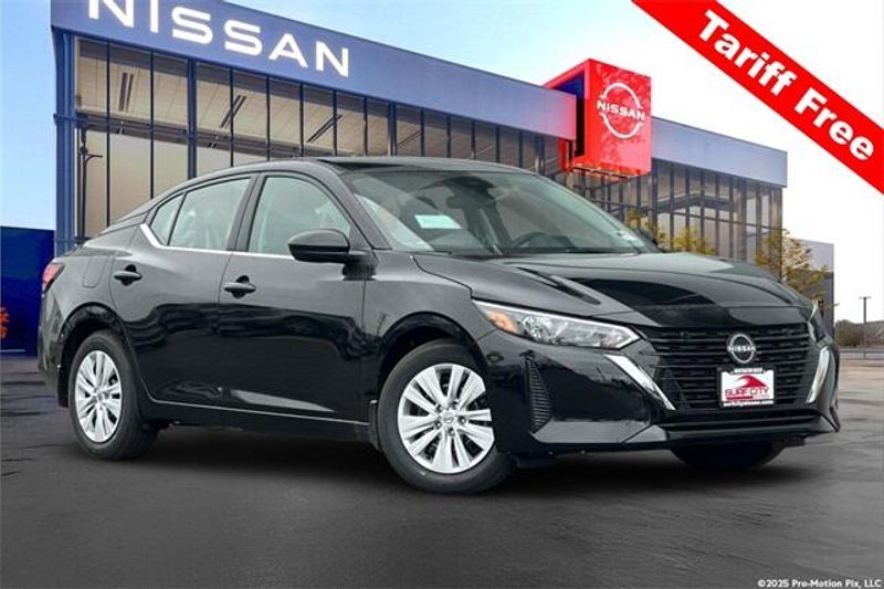 New 2025 Nissan Sentra SImage 1