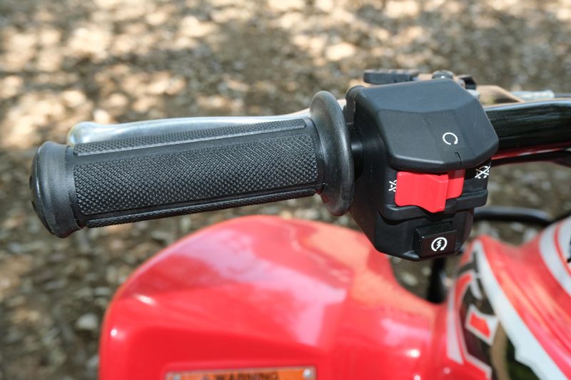 2025 Honda TRX90X RED Image 8