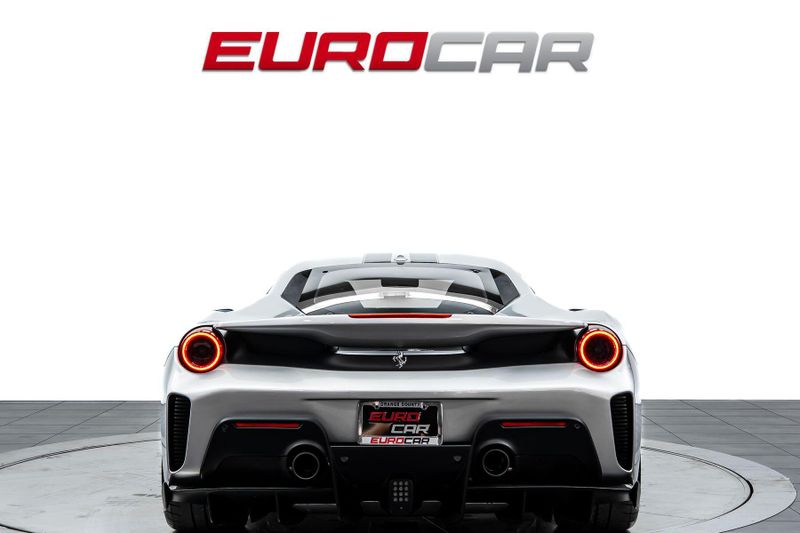 2020 Ferrari 488 Pista *HUGE CARBON INTERIOR OPTIONS * SUSPENSION LIFTER*Image 4