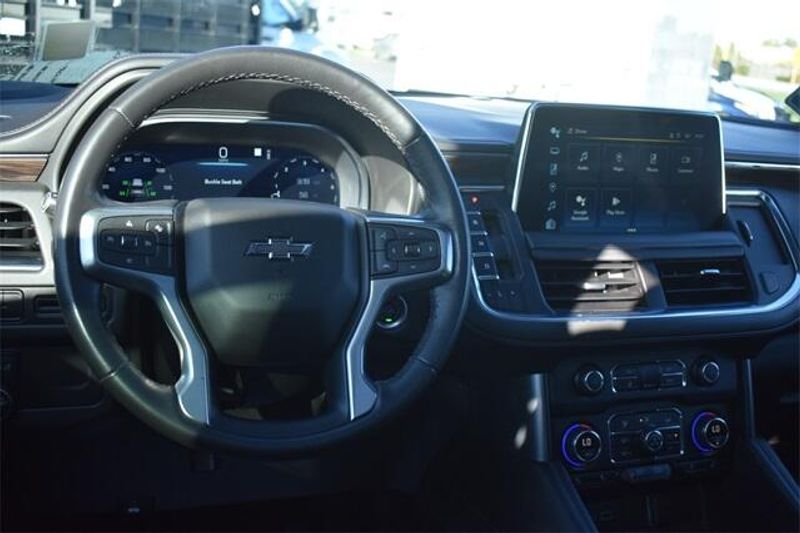 2023 Chevrolet Suburban Z71Image 24