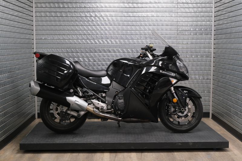 USED 2014 KAWASAKI CONCOURS 14 ABS Image 2