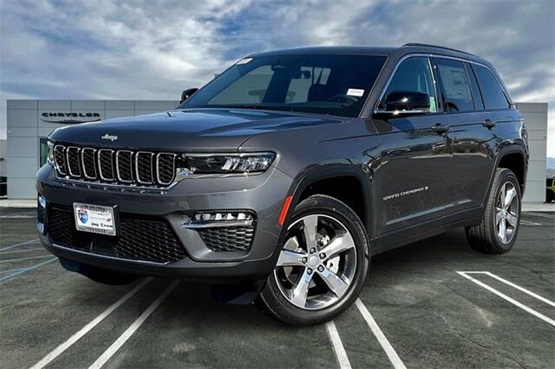 2025 Jeep Grand Cherokee Limited 4x4Image 1