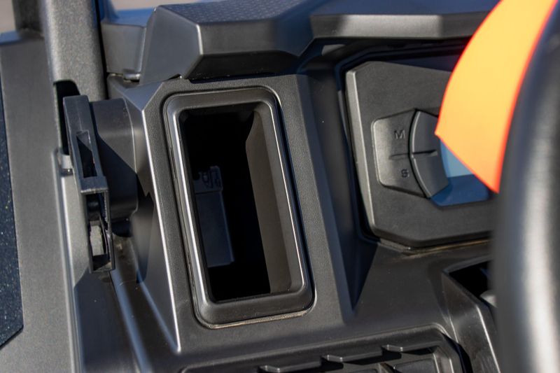 NEW 2026 CAN-AM DEFENDER XT HD11 WITH 1025 INCH TOUCHSCREEN Image 27