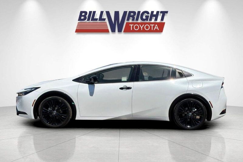 Used 2025 Toyota Prius NightshadeImage 6