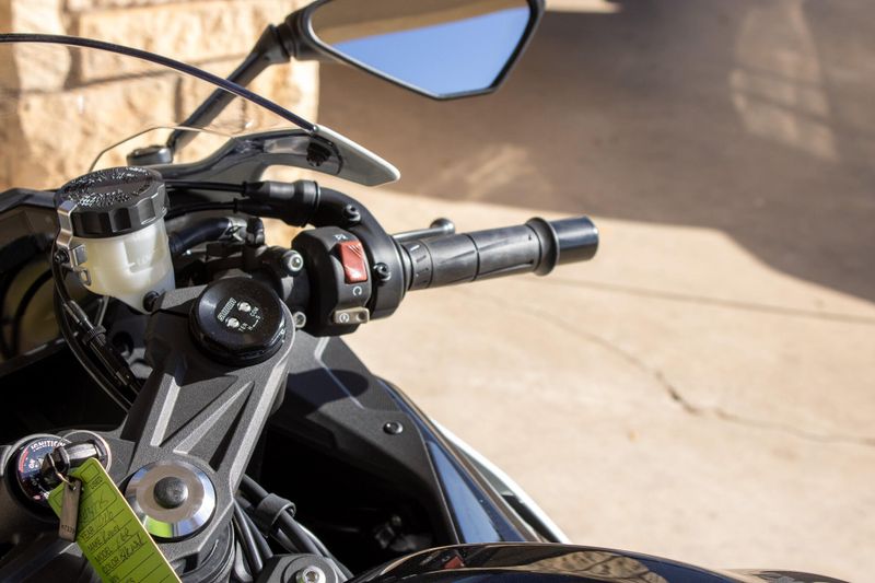 NEW 2026 KAWASAKI NINJA ZX6R ABS Image 14