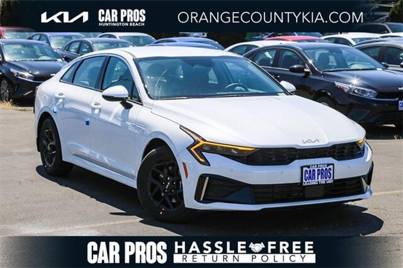 New 2026 Kia K5 LXSImage 1