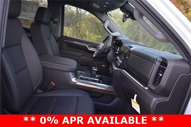 New 2025 Chevrolet Silverado 1500 RSTImage 14