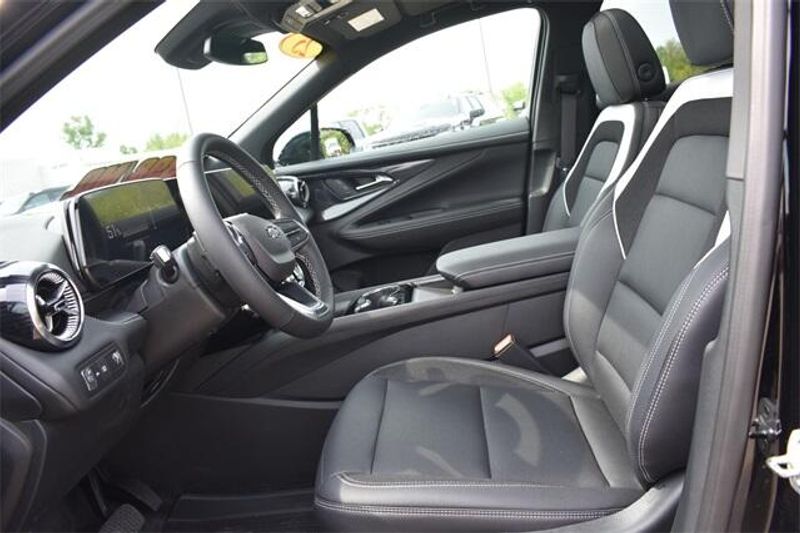 2025 Chevrolet Blazer EV LTImage 24