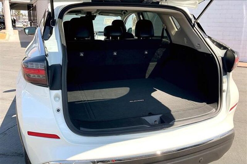2023 Nissan Murano SVImage 34
