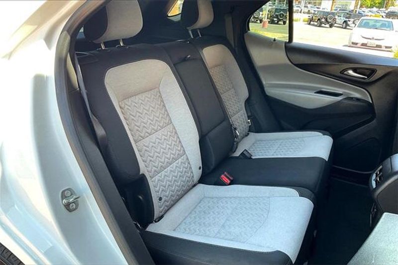 2023 Chevrolet Equinox LTImage 26
