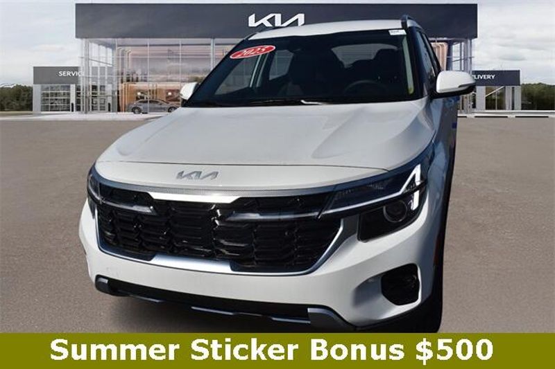 2025 Kia Seltos SImage 7