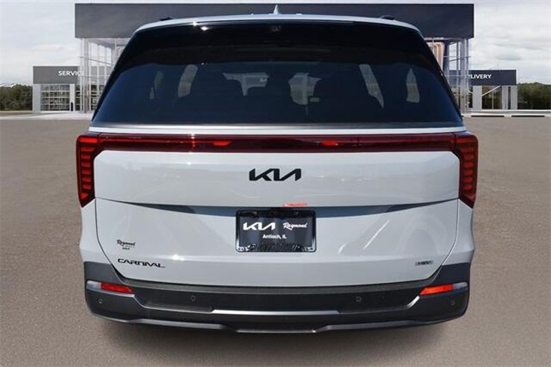 2025 Kia Carnival Hybrid SX PrestigeImage 4