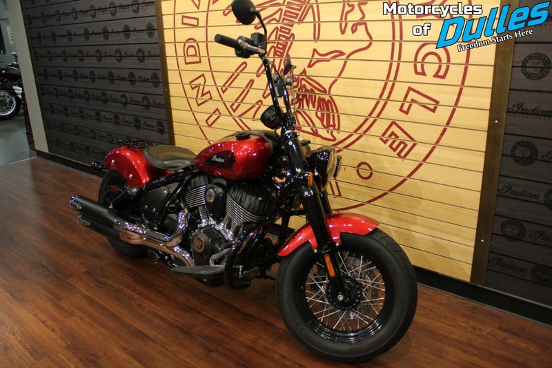 2022 Indian Motorcycle Chief Bobber Image 2
