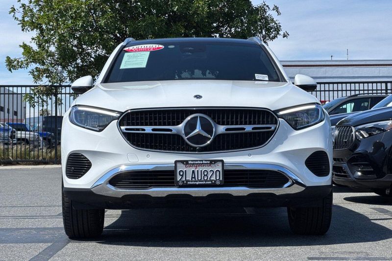 Used 2024 Mercedes-Benz GLC 300Image 9