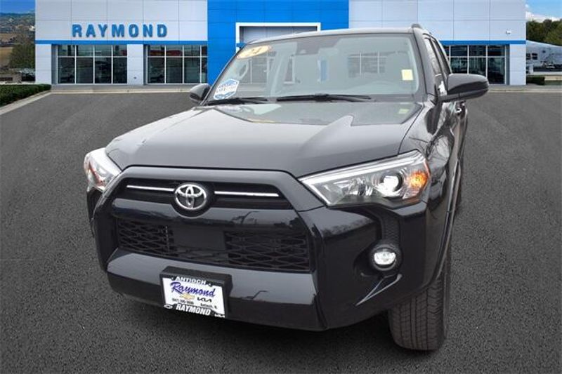 2024 Toyota 4Runner SR5Image 7