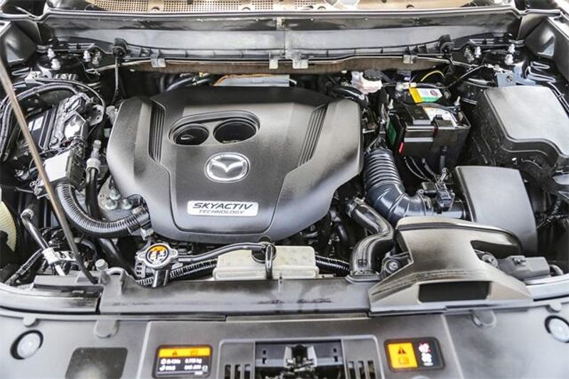2018 Mazda CX-9 SignatureImage 29