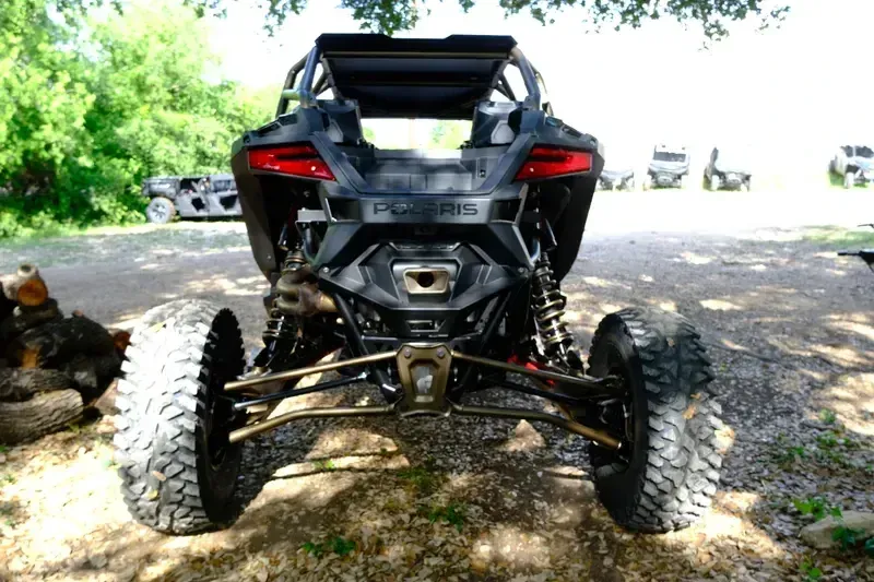 2025 Polaris RZR PRO R 4 ULTIMATE BLACK CRYSTAL AND SHADOW BRONZE Image 10