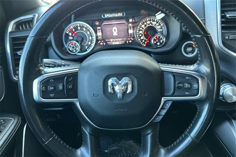 2022 RAM 1500 LaramieImage 22
