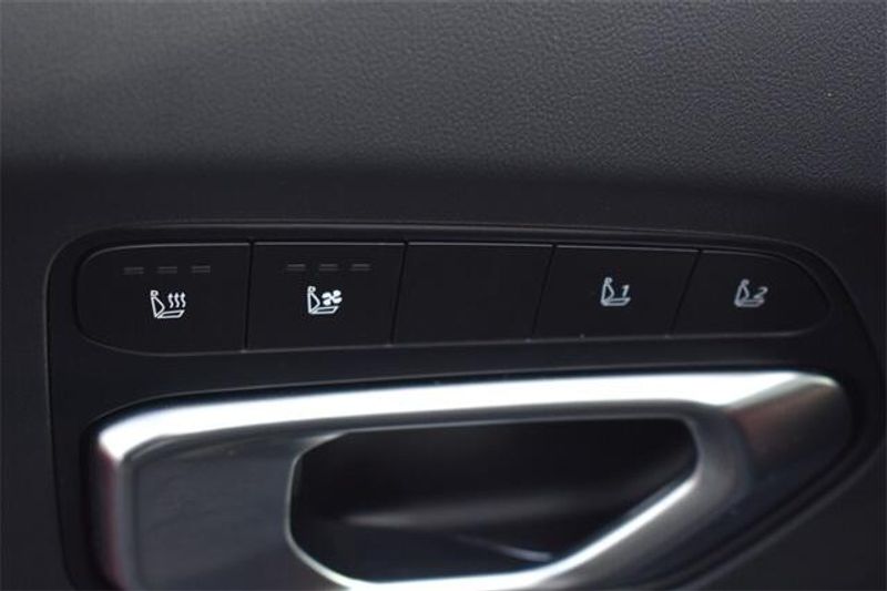 2025 Kia K4 Image 22