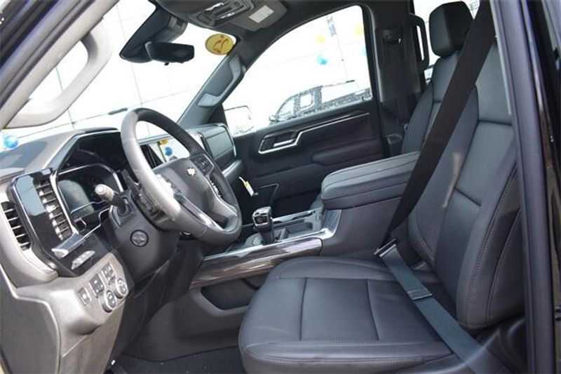 2025 Chevrolet Silverado 1500 LTZImage 27