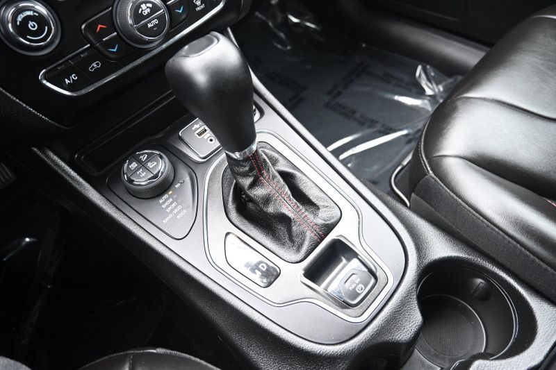 2021 Jeep Cherokee TrailhawkImage 28