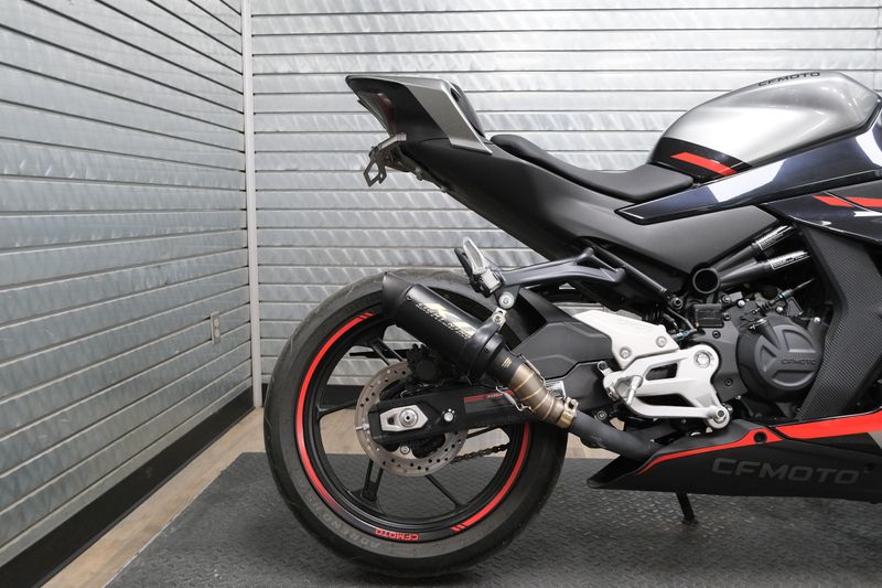 USED 2023 CFMOTO 450SS Image 11