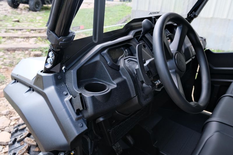 2025 Honda PIONEER 10005 TRAIL SE MATTE GRAY METALLIC Image 12