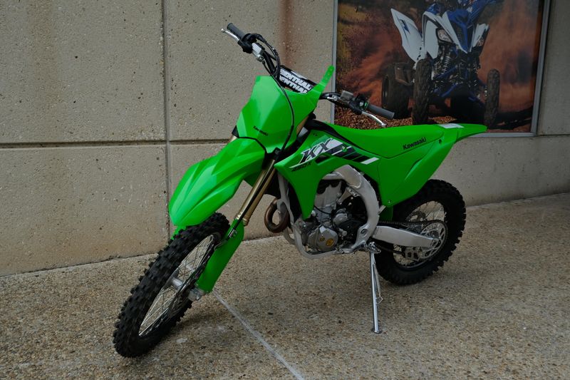 2025 Kawasaki KX450X LIME GREEN Image 2
