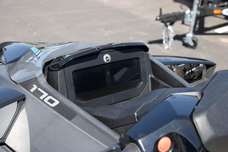 NEW 2025 SEADOO GTX 170 WITH SOUND SYSTEM IDF Image 9