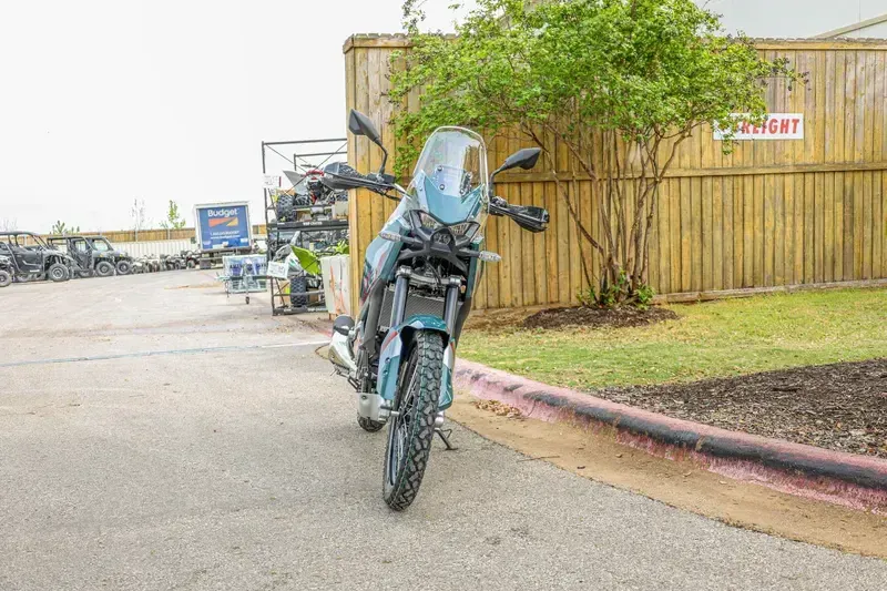 NEW 2026 KAWASAKI KLE500 SE ABS Image 3