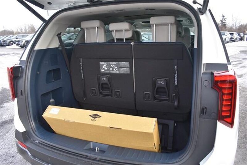 New 2026 Kia Carnival Hybrid SX PrestigeImage 21