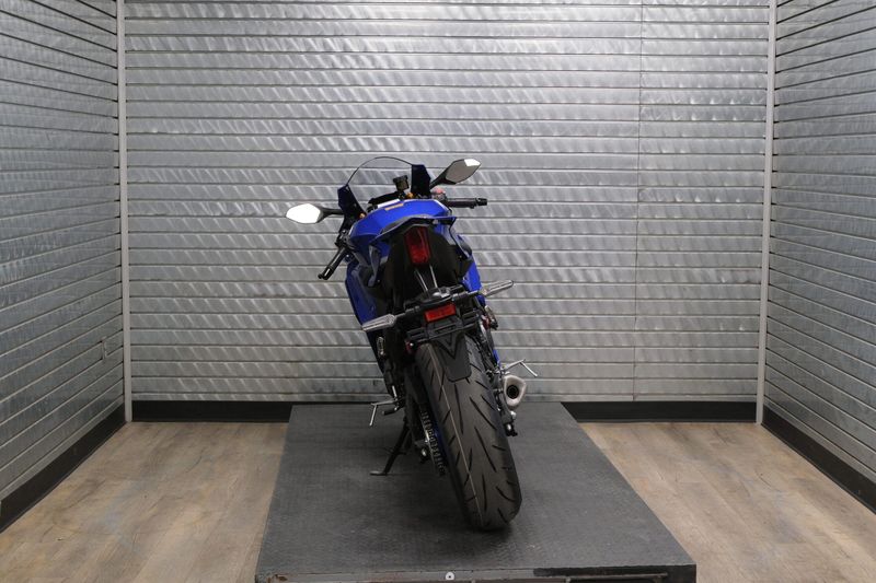 NEW 2026 YAMAHA YZFR7 Image 4