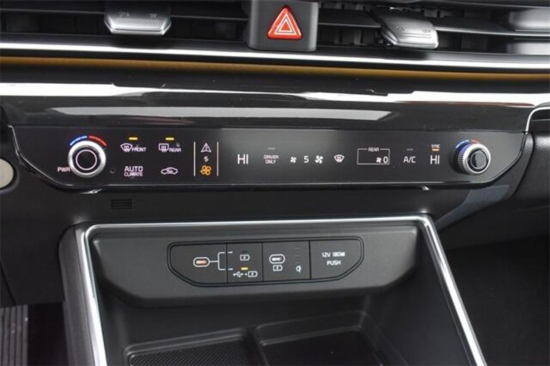 New 2026 Kia Carnival Hybrid SX PrestigeImage 35