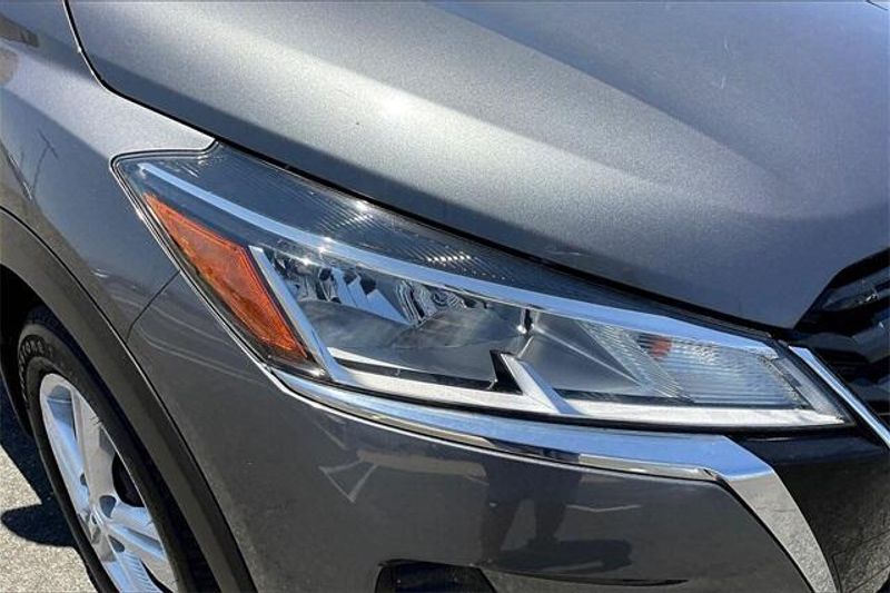 Used 2024 Nissan Kicks SImage 27