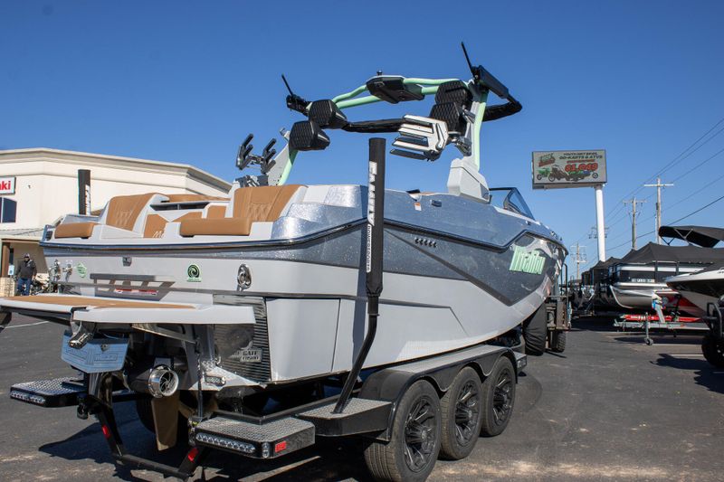 NEW 2026 MALIBU WAKESETTER M230 Image 7
