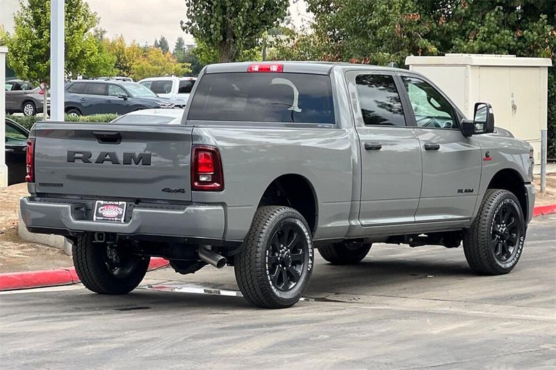 2026 Ram 2500 Big Horn photo 4