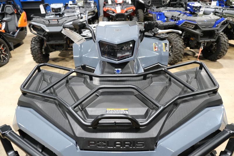 2024 Polaris SPORTSMAN 570 UTILITY HD STEALTH GRAYImage 2