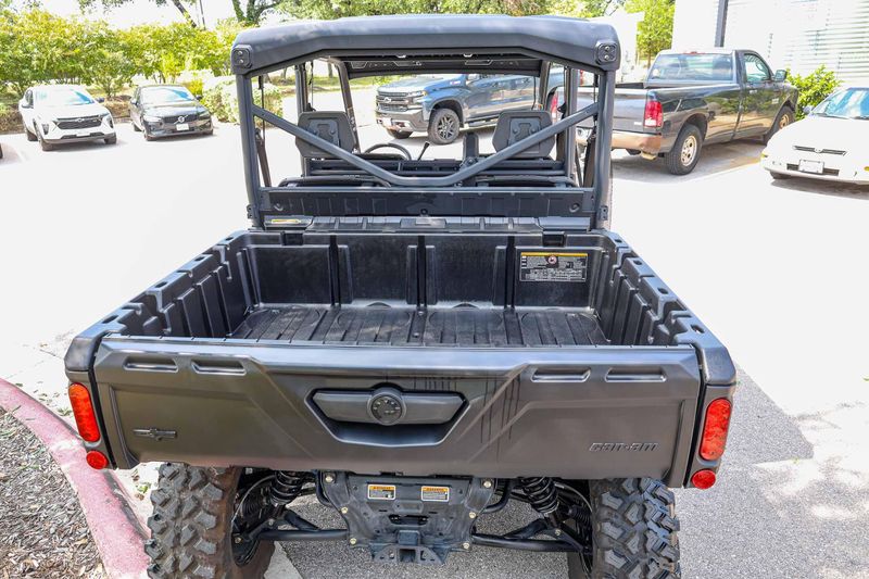 USED 2025 CAN-AM DEFENDER MAX LONE STAR HD10 Image 9