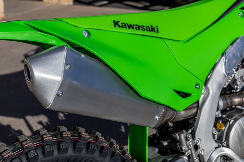 2025 Kawasaki KX450X LIME GREENImage 14