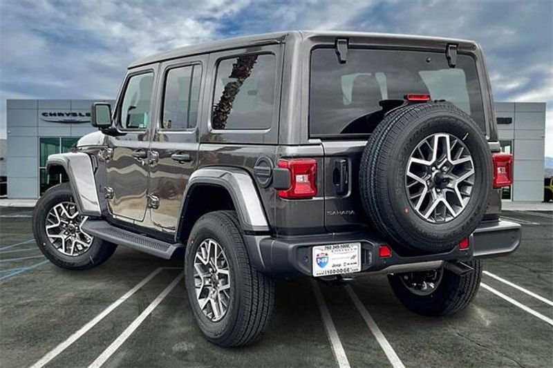 2025 Jeep Wrangler 4-door SaharaImage 2