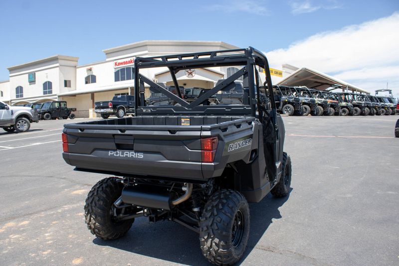 NEW 2026 POLARIS RANGER 1000 EPS Image 5