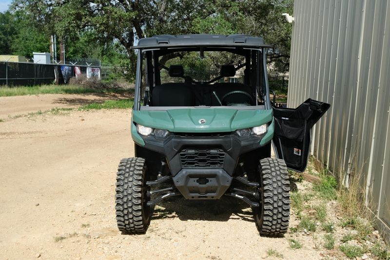 2025 Can-Am DEFENDER MAX DPS HD7 COMPASS GREEN Image 25