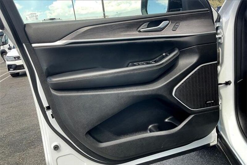 2022 Jeep Cherokee Limited 4xe photo 20