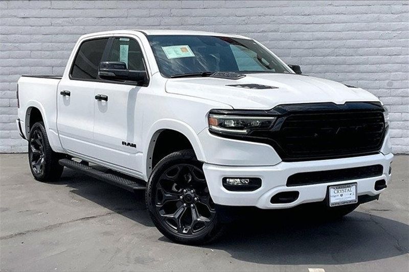 2023 RAM 1500 LimitedImage 12