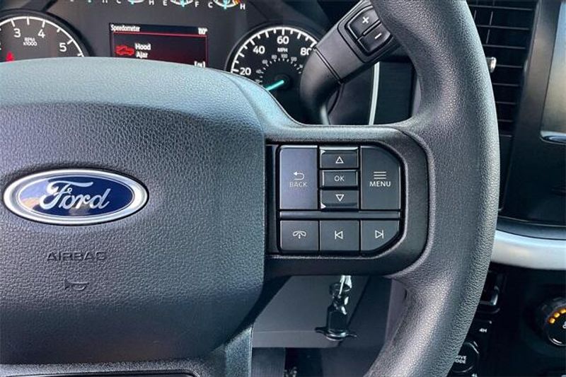 2023 Ford F-150 XLTImage 19