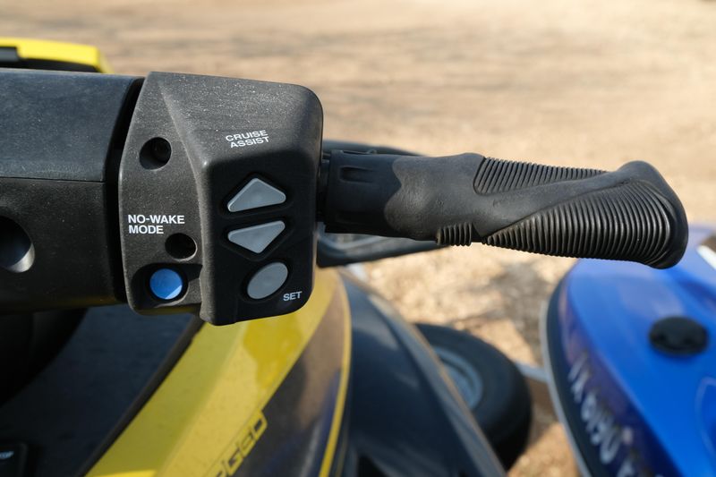 USED 2015 YAMAHA FX SVHO Image 17