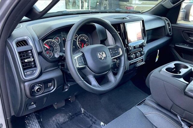 2025 RAM 1500 Tradesman Crew Cab 4x2 5