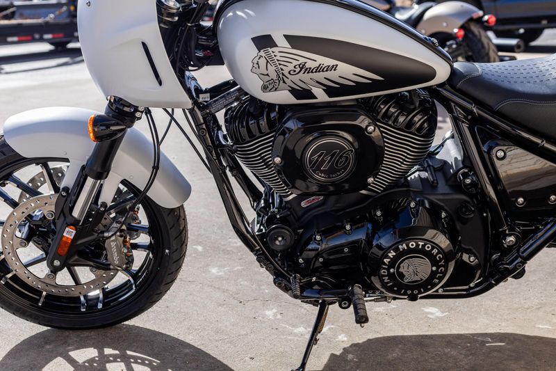 NEW 2025 INDIAN MOTORCYCLE SPORT CHIEF Image 12