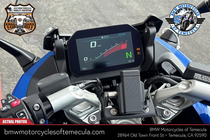 2026 BMW R 1300 RSImage 17